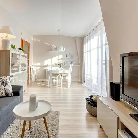 Dom & House - Parkur Hotel