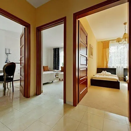 Hotel Dom & House - Parkur